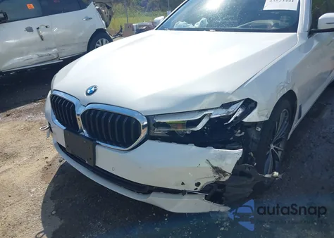 2021 BMW 530I z USA, uszkodzony, nr VIN WBA53BH09MCF34843